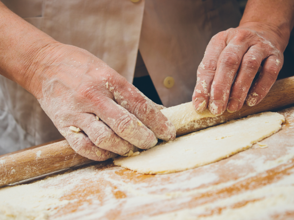 Taste of Crete: How to Make Marathopites Fennel Pies