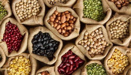 Legumes, the king of the Cretan diet